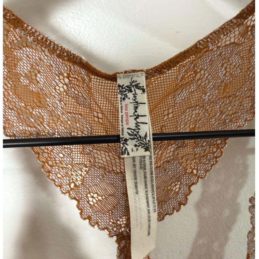 Intimately Free People Lace Halter Bralette Rust Orange Small Boho Romantic - Picture 3 of 7